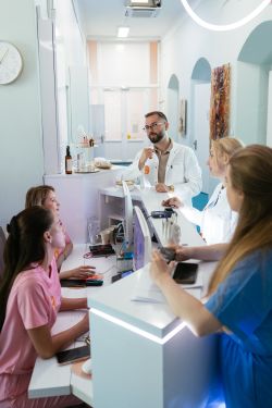 Fotografia 16 od Esthetic, s.r.o. - Klinika korektívnej dermatológie a plastickej chirurgie