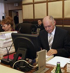 Valentovič zvažuje právne kroky, aby zabránil nepravdivým vyhláseniam